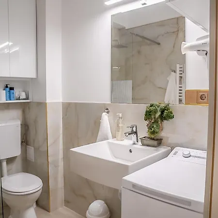 Glori Gold Apartaments Baia Mare Exterior photo