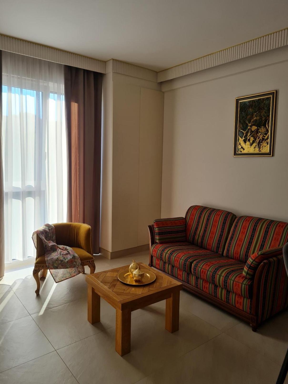 Apartment Glori Gold *